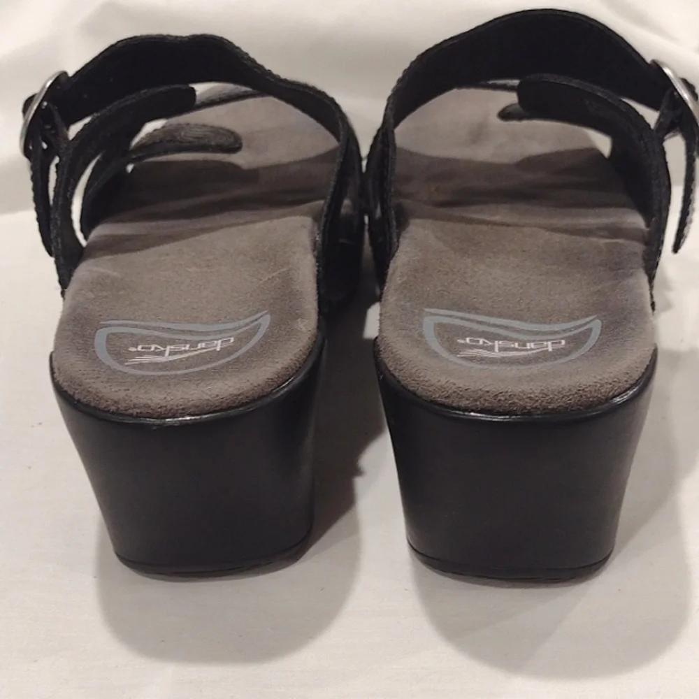 Dansko Sophie Buckle Leather Platform Slides Embossed Leather EU 37 NWOB